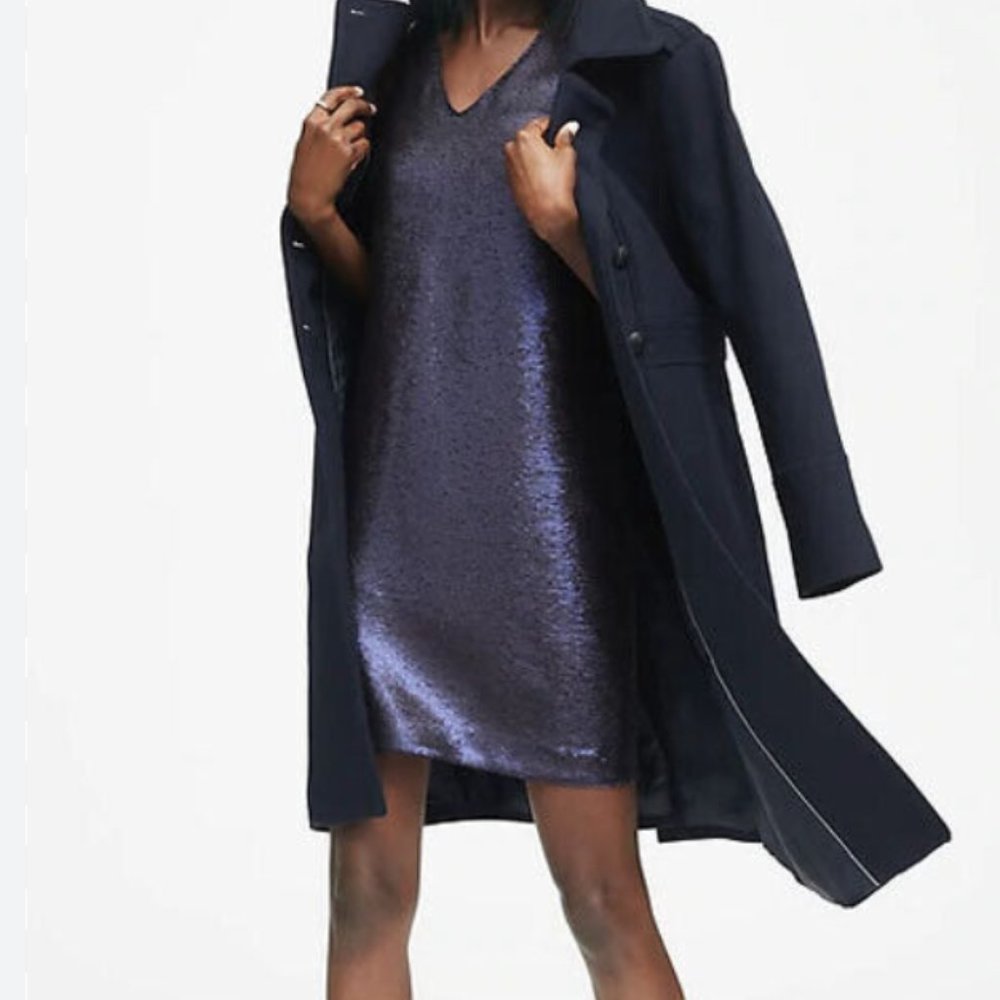 Banana Republic SEQUIN V-NECK SHIFT DRESS